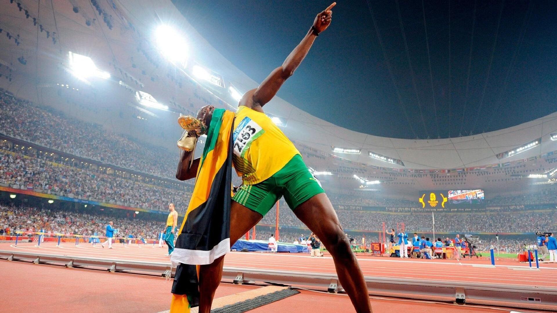 比利亚雷亚尔主场迎战阿拉维斯，攻防博弈或成胜负关键，战术前瞻与比分预测